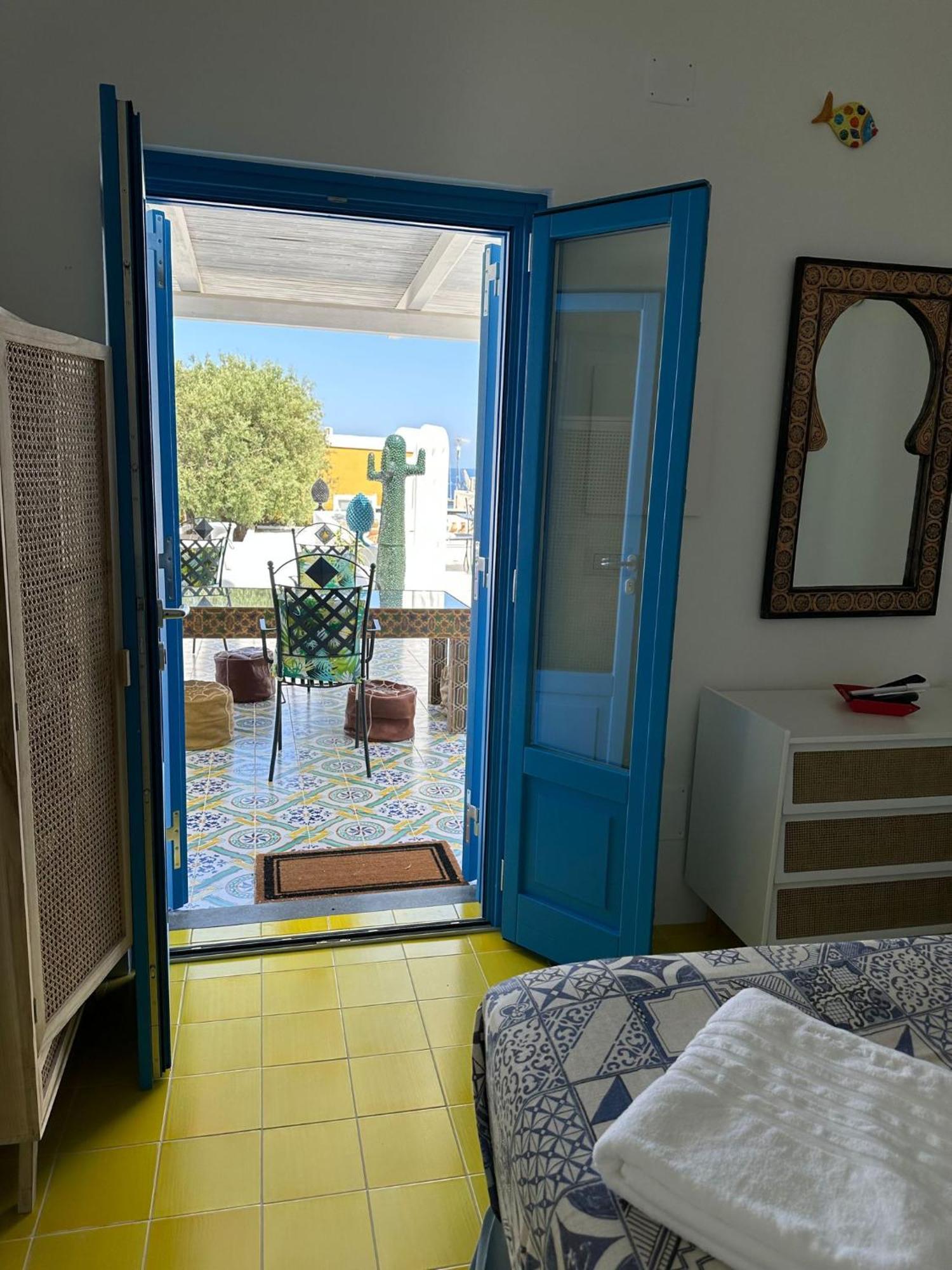 Hotel Hycesiam Panarea Exterior foto